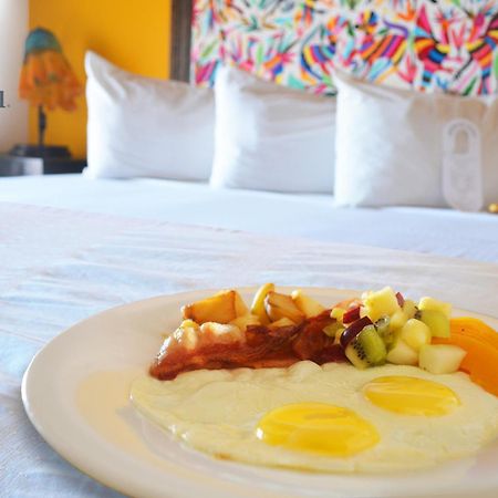 Hotel Posada El Rey Sol Ensenada Esterno foto