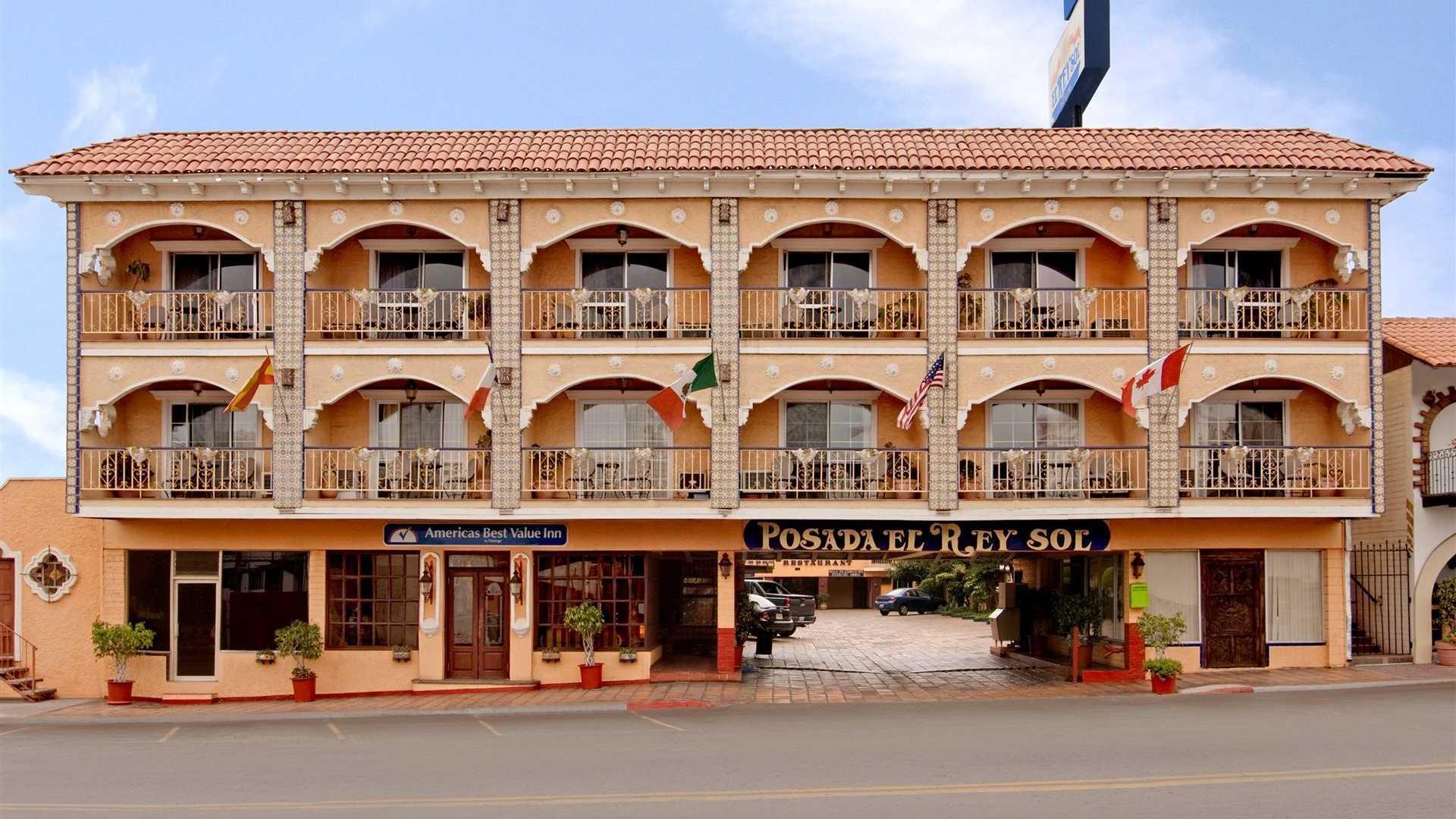 Hotel Posada El Rey Sol Ensenada Esterno foto